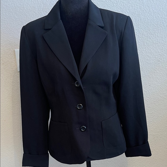 Tailor B. Moss Jackets & Blazers - Tailor B. Moss Black Women's Blazer Jacket